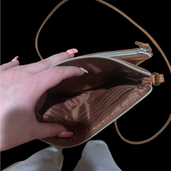 Safe Keeper crossbody purse - Picture 10 of 10